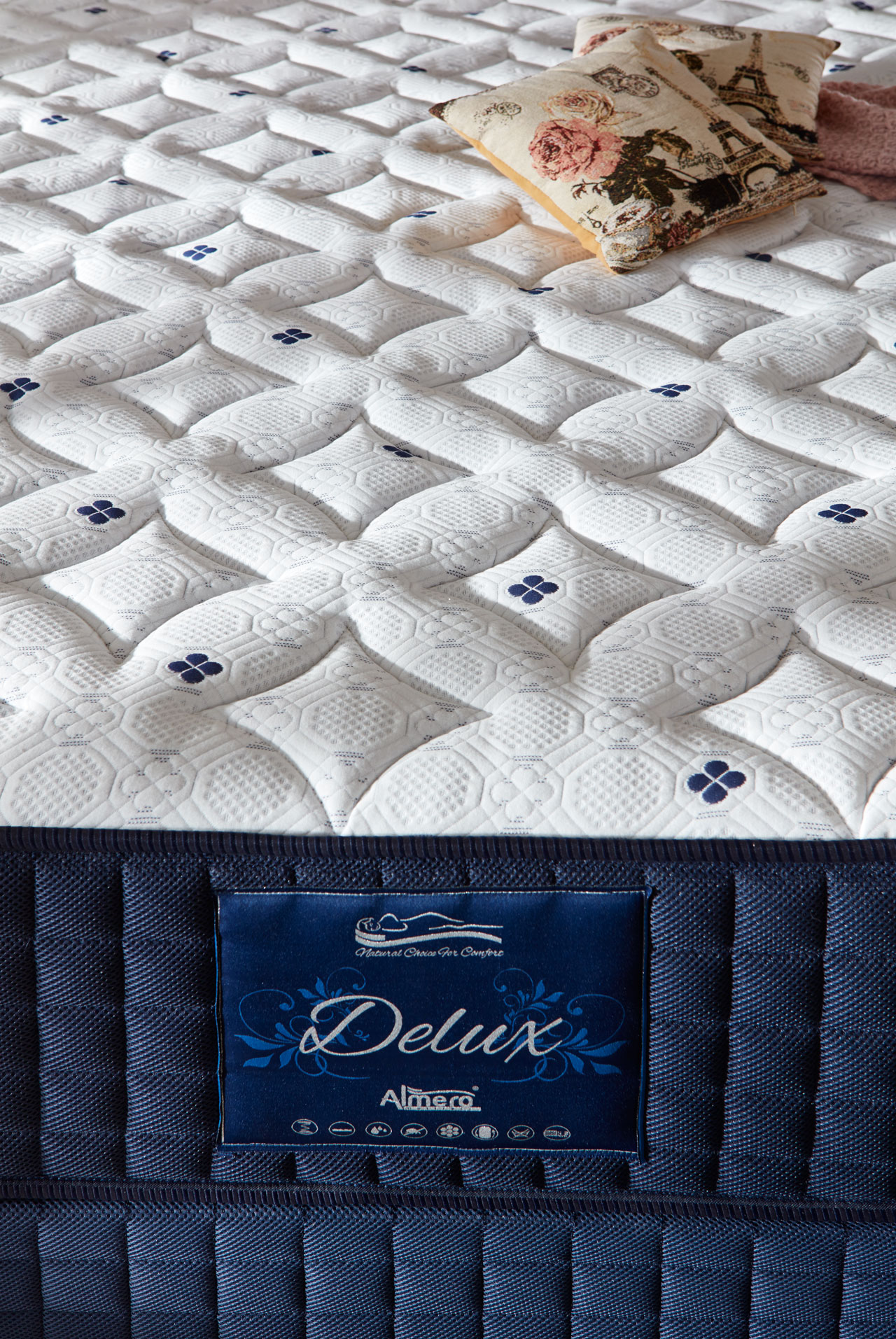 Luxuriöser Steppbezug